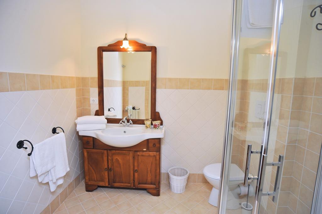Locanda Agricola Posapiano Монтекарло Номер фото